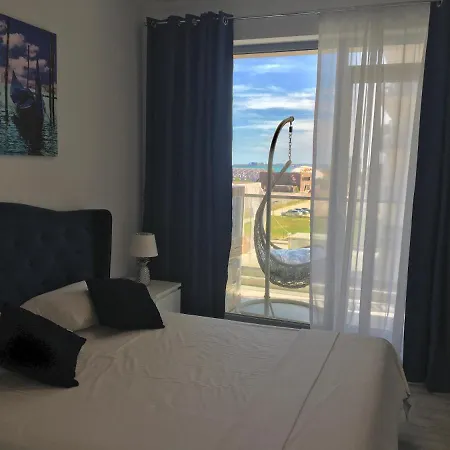 Lotus Blue 아파트 *